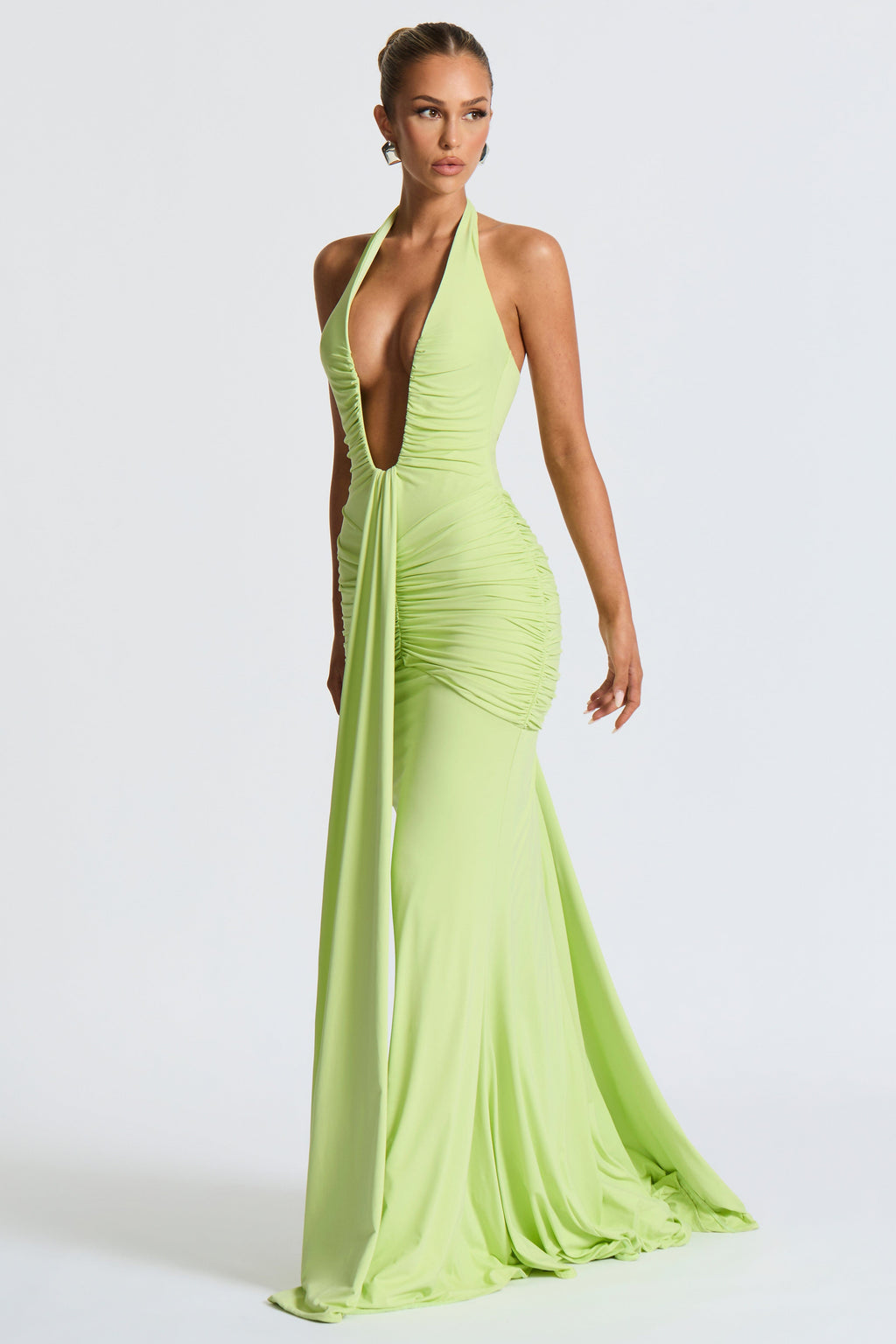 THE SCULPTED SIREN MAXI DRESS - BORDEAUX