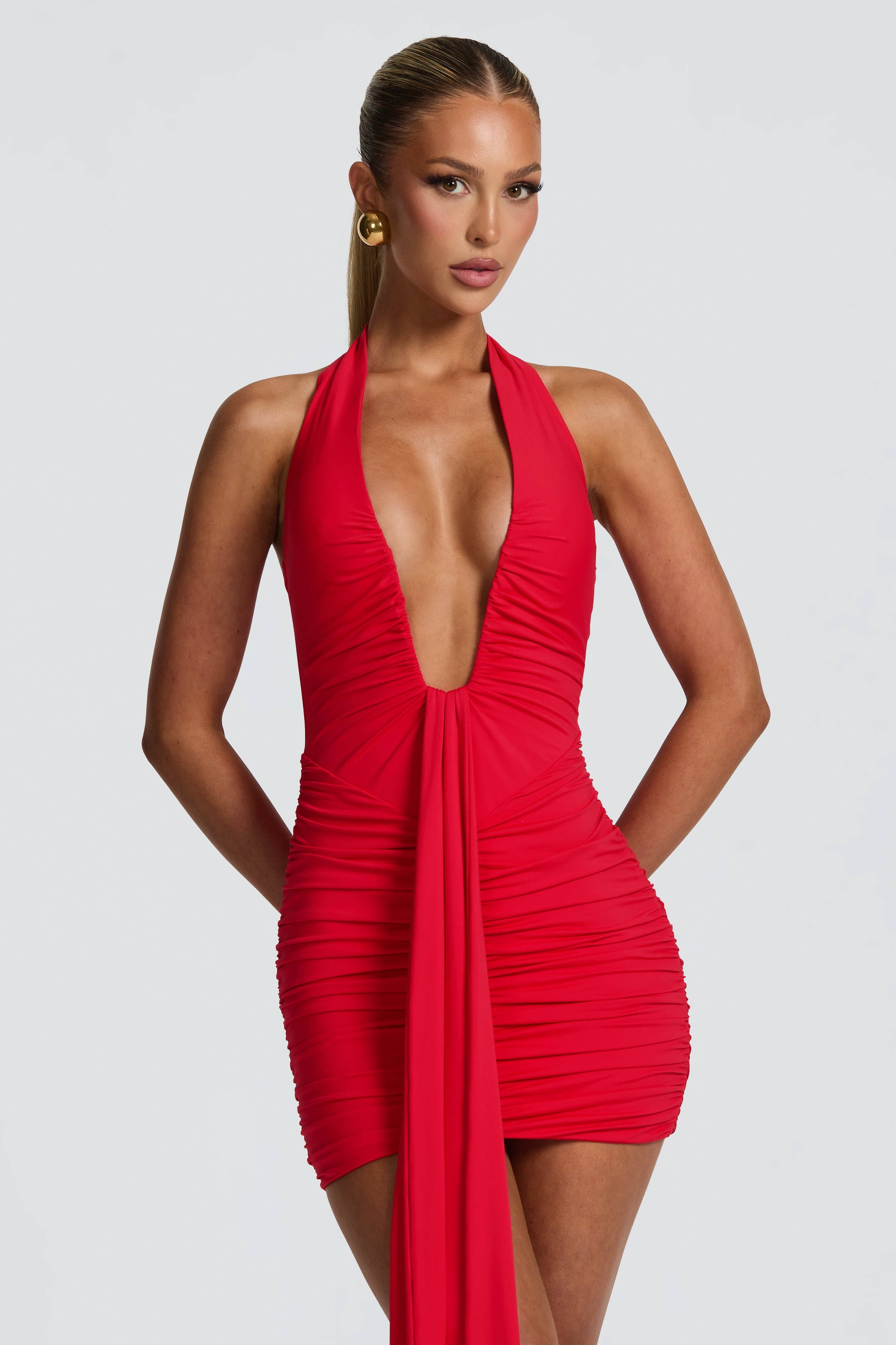 THE SCULPTED SIREN MINI DRESS - RED